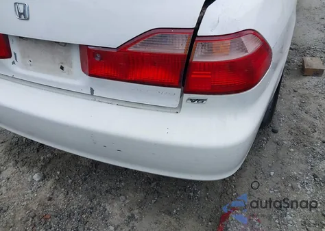 2000 Honda Accord 3.0 Ex from USA, damaged, VIN 1HGCG1654YA049078